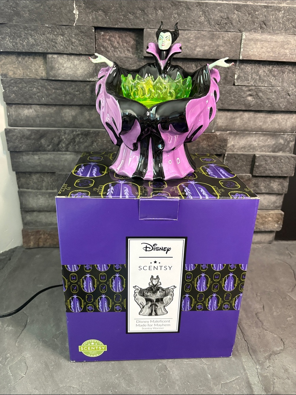 Scentsy Disney Maleficent Wax Warmer - Picture 8 of 8